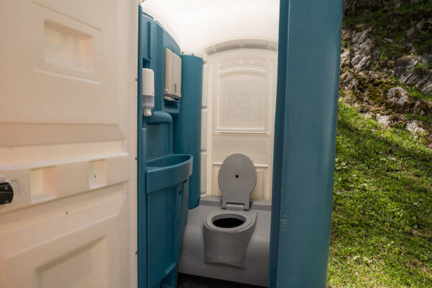 Best Porta potty delivery and setup  in Green Level, NC